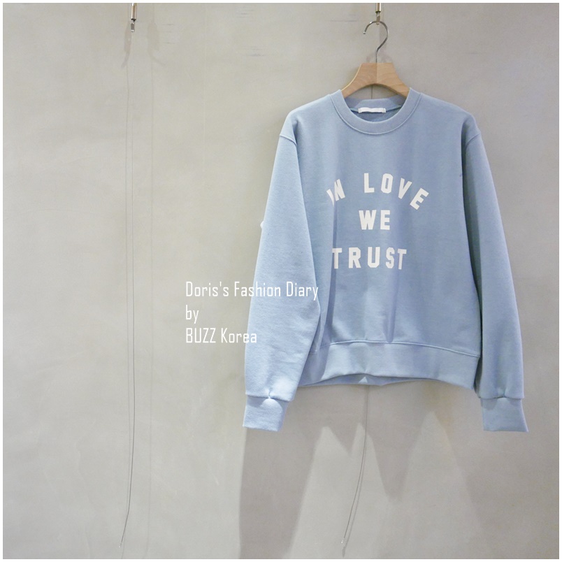 ♣ “IN LOVE WE TRUST”復古棉質衛衣 馬卡龍藍