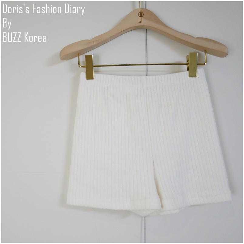  ♣ X045 螺紋棉質小短褲 白色/黑色