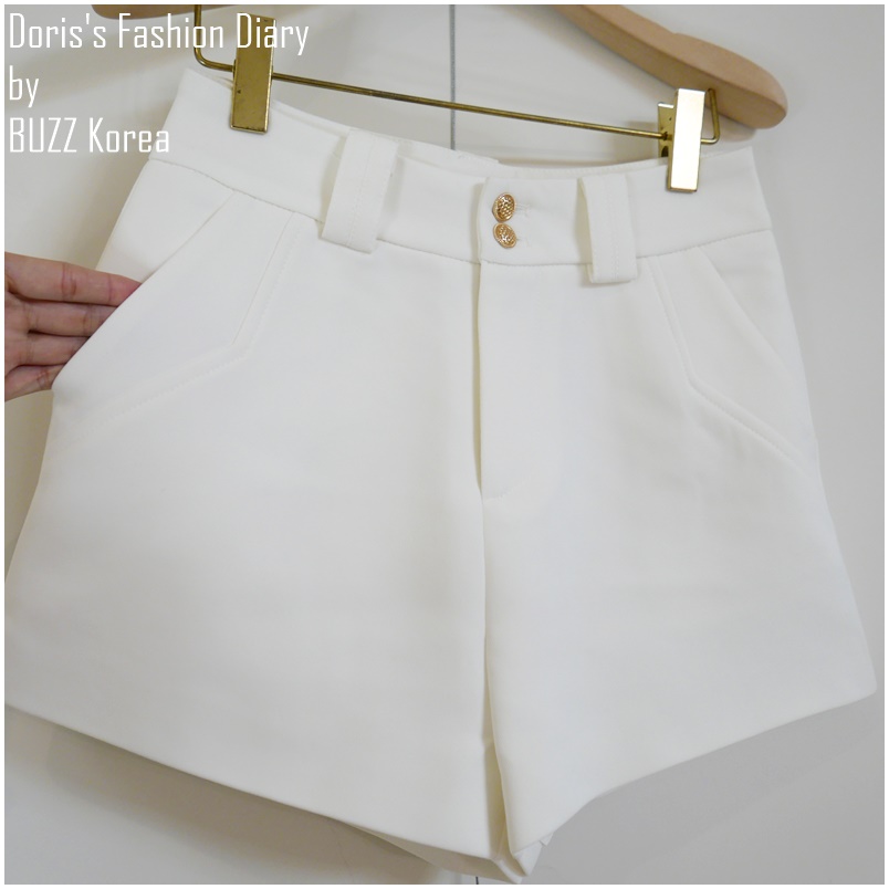 ♣ Z046 小金釦利落西裝小短褲 白色